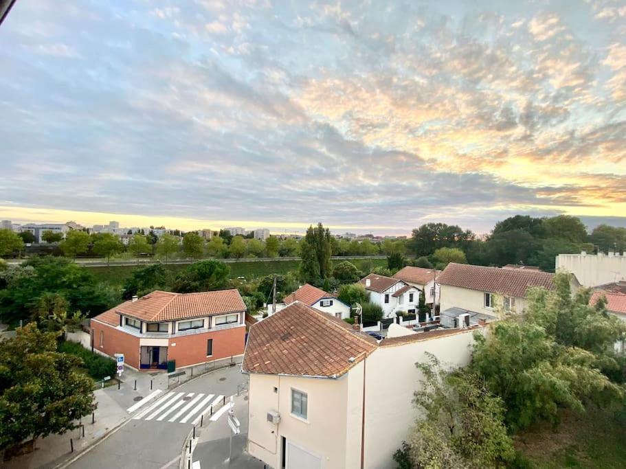 Le Garonne - Appartement 2 Chambres & Parking Toulouse Bagian luar foto